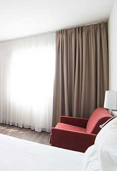 Ceiling Blackout Curtains For Lake Side Guestroom